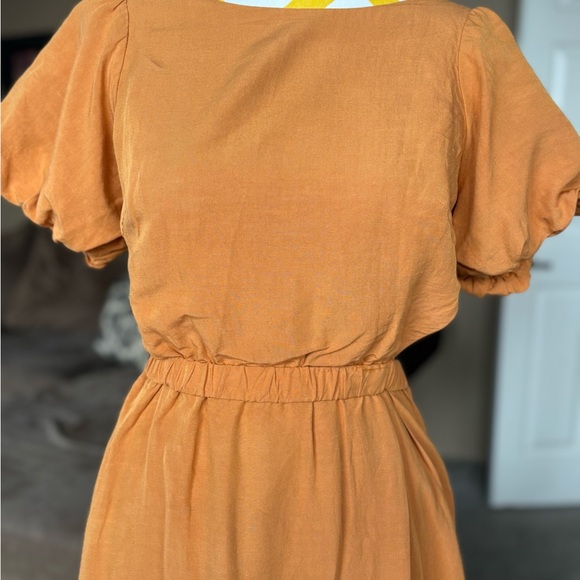 Astr Mustard Puff Sleeve Midi Dress - Picture 16 of 16